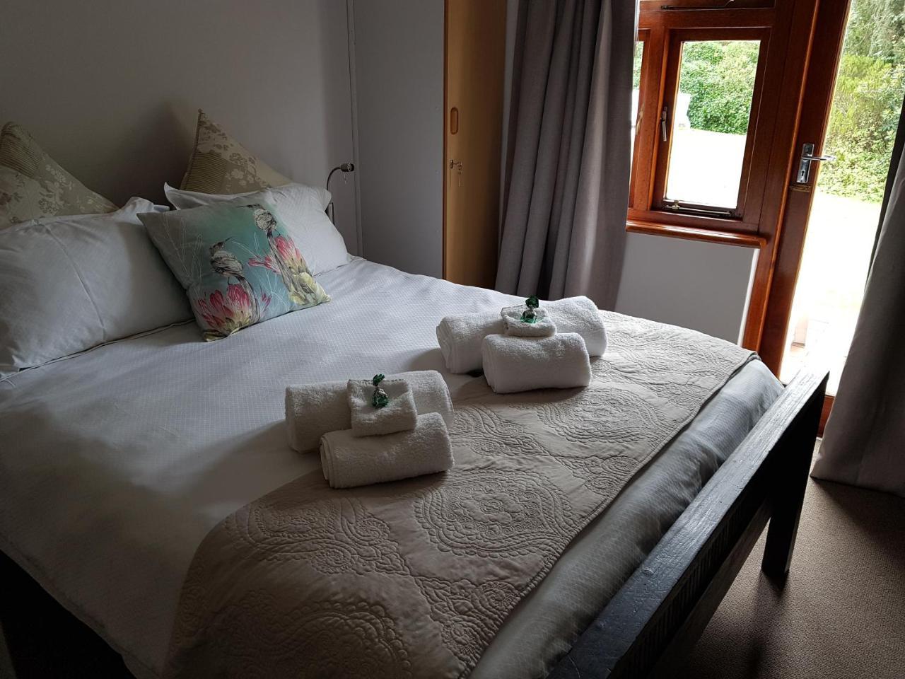 Te Amo Guesthouse สเตลเลนบอช ภายนอก รูปภาพ
